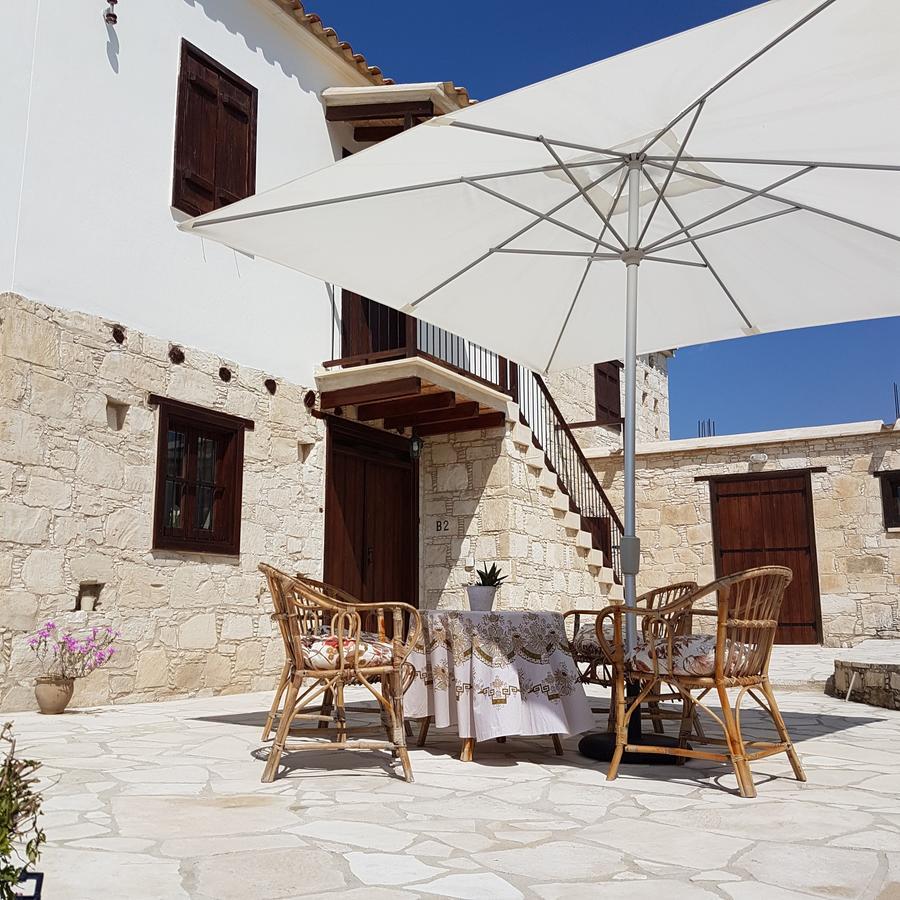 Olympia Traditional Houses Luaran gambar