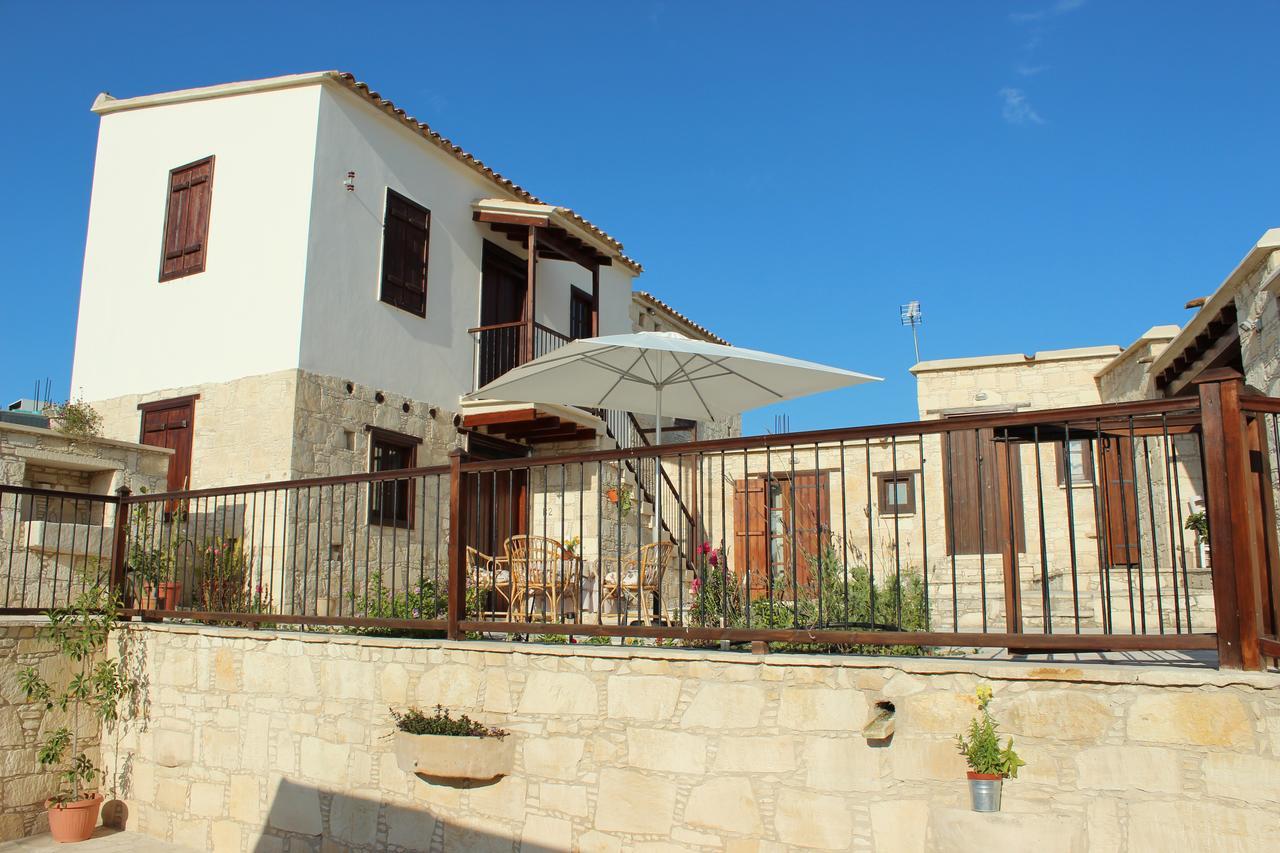 Olympia Traditional Houses Luaran gambar